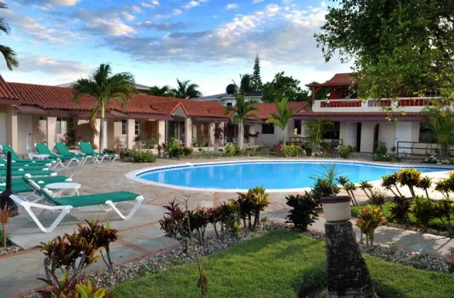 Villa Chessa Sosua piscina